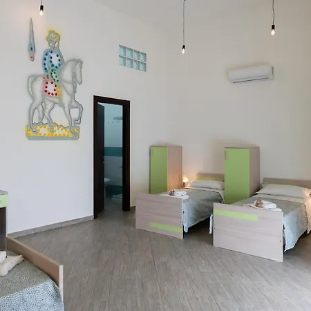 Cortile Dei Giusti - Combo Palermo