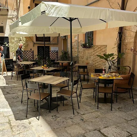 Guest house Cortile Dei Giusti - Combo *